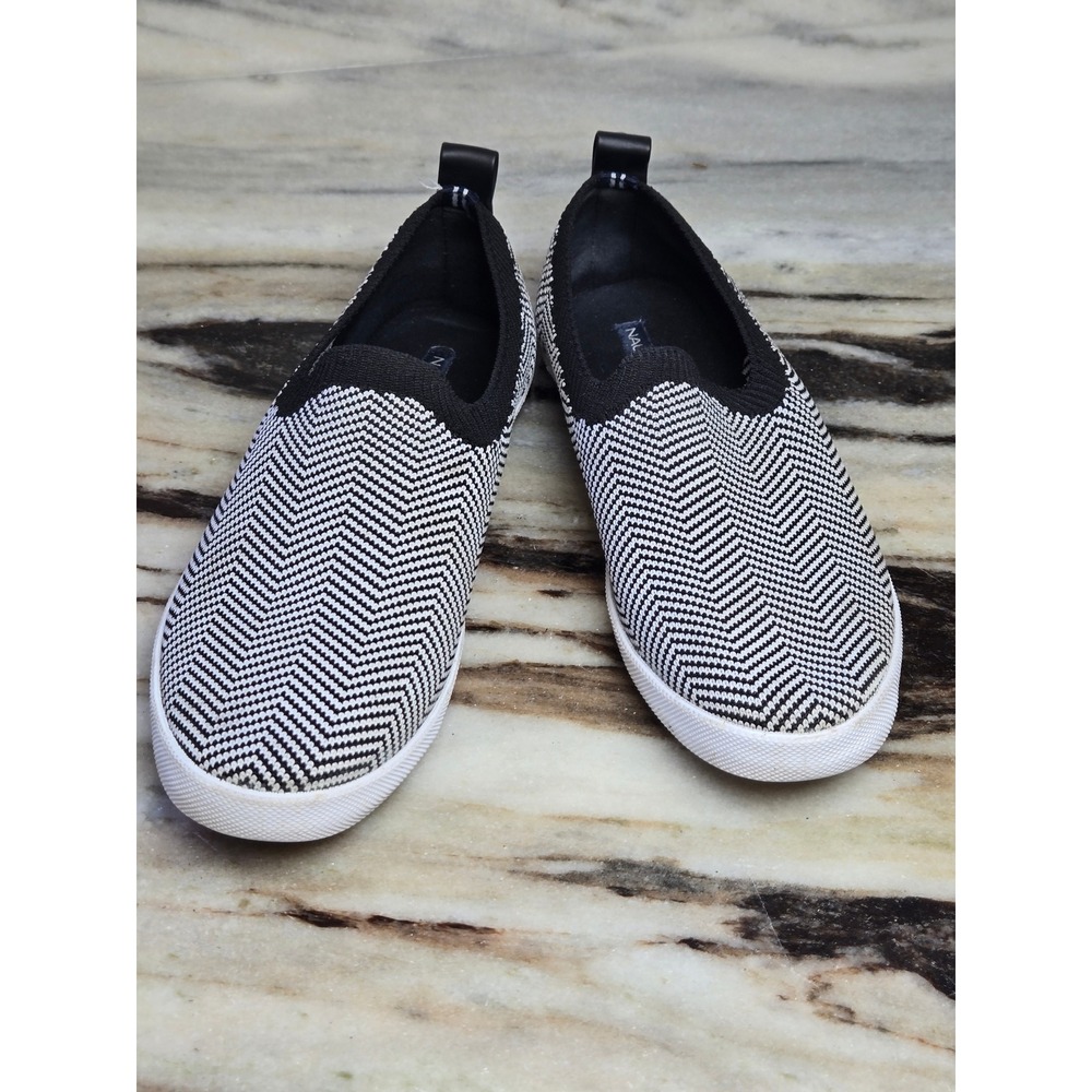 Nautica Sunimas Black‎ White Chevron Knit Slip On Sneakers Womens 6W